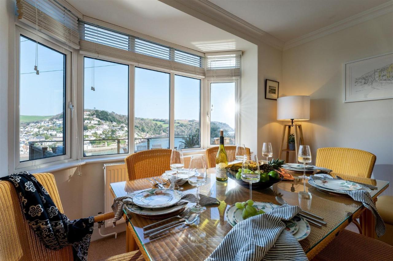 Uphigh - Elevated Family Home With Stunning River Views Дартмут Екстериор снимка